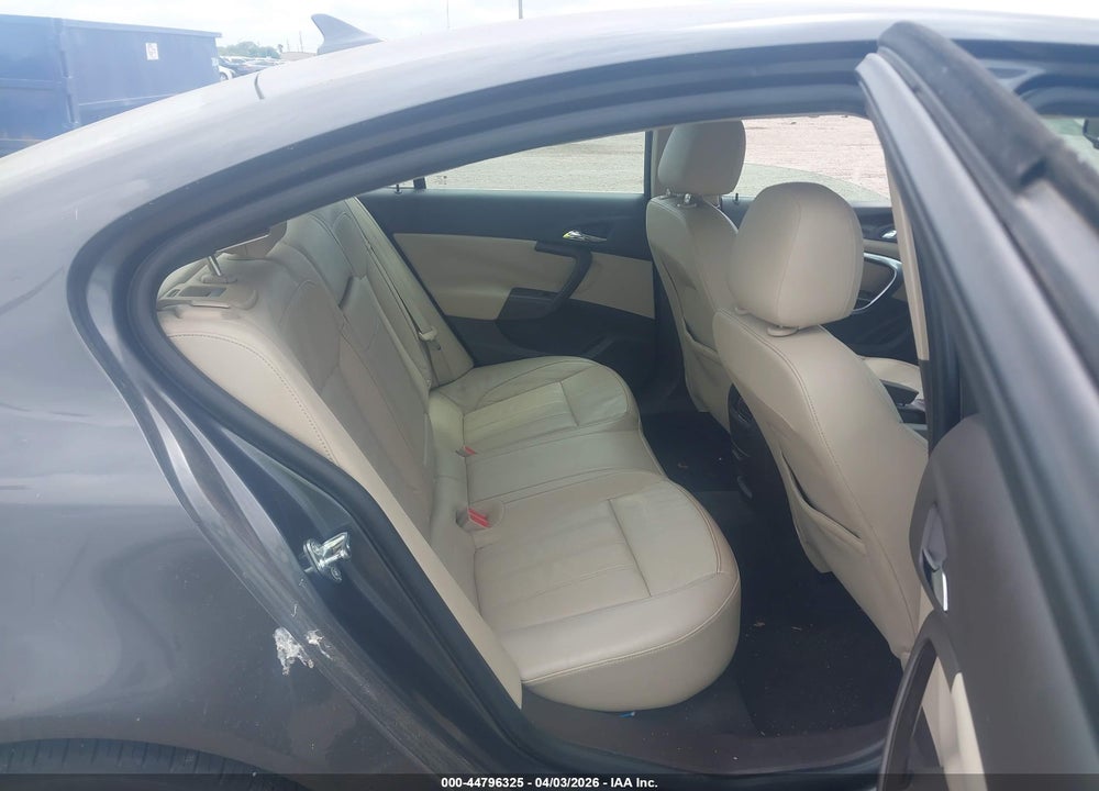 2011 BUICK REGAL CXL TURBO RUSSELSHEIM VIN: W04GV5EV1B1110631