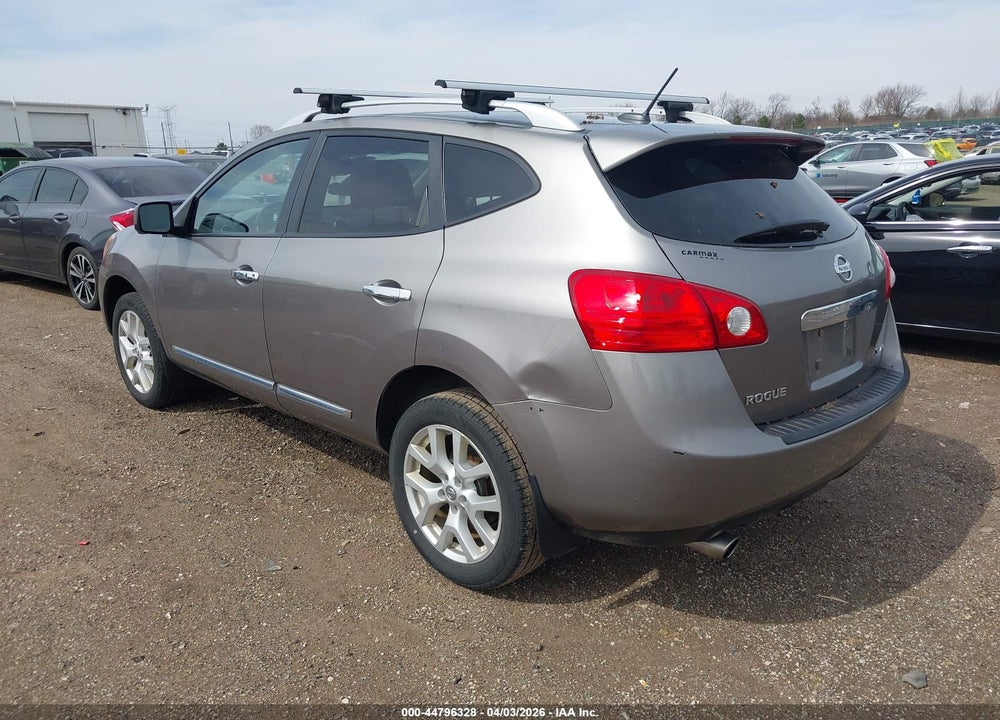 2013 NISSAN ROGUE SV W/SL PKG VIN: JN8AS5MV2DW614363