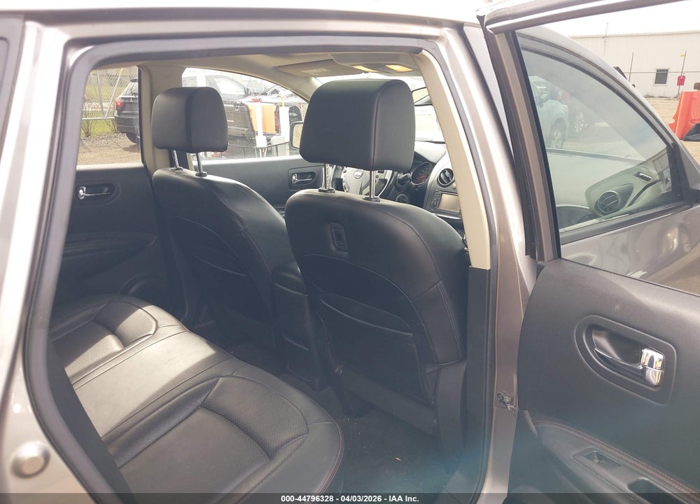 2013 NISSAN ROGUE SV W/SL PKG VIN: JN8AS5MV2DW614363