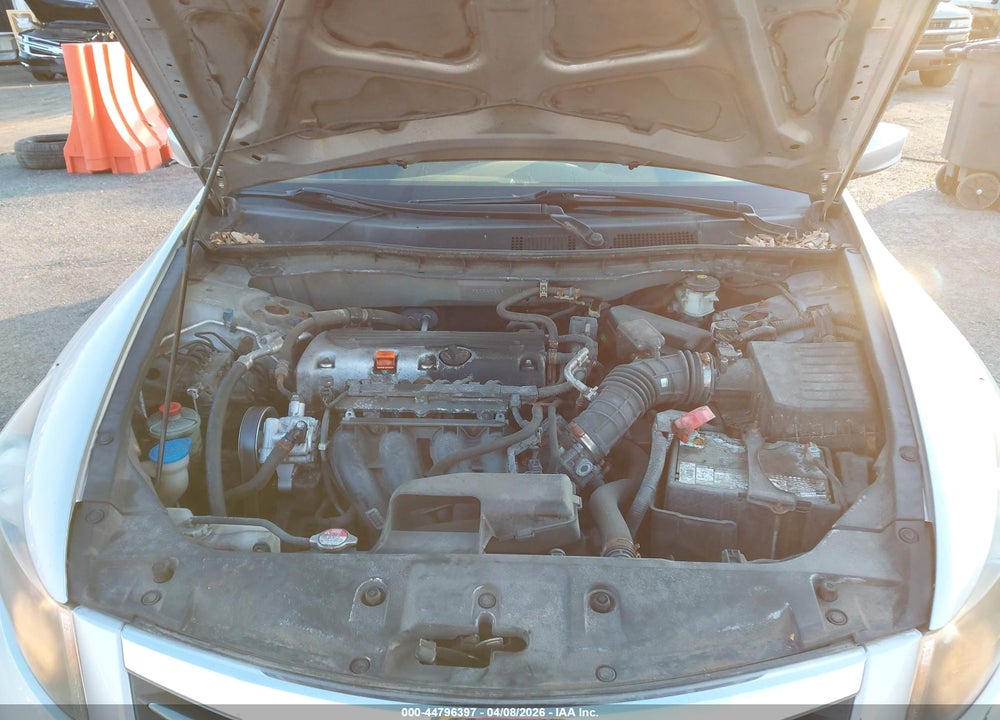 2011 HONDA ACCORD 2.4 LX VIN: 1HGCP2F33BA115924