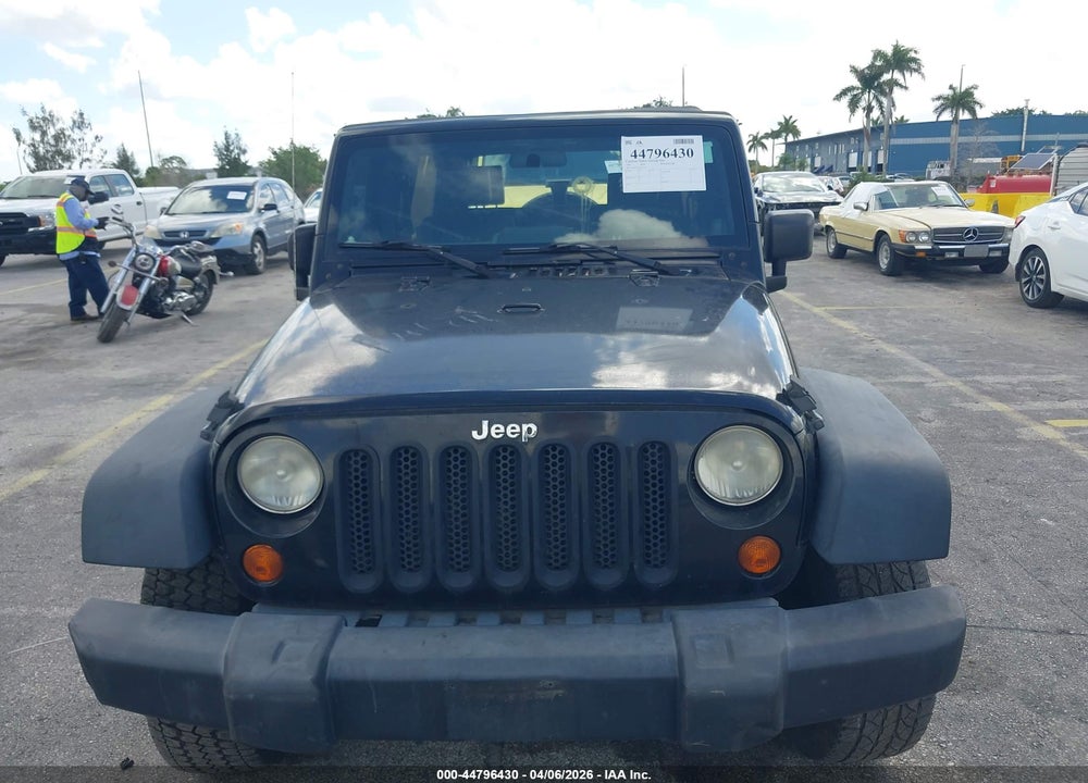 2007 JEEP WRANGLER UNLIMITED X VIN: 1J4GA39127L137551