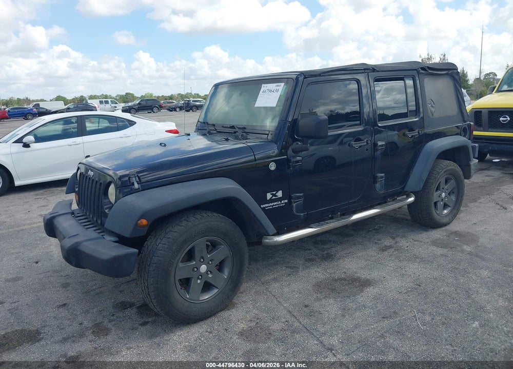 2007 JEEP WRANGLER UNLIMITED X VIN: 1J4GA39127L137551