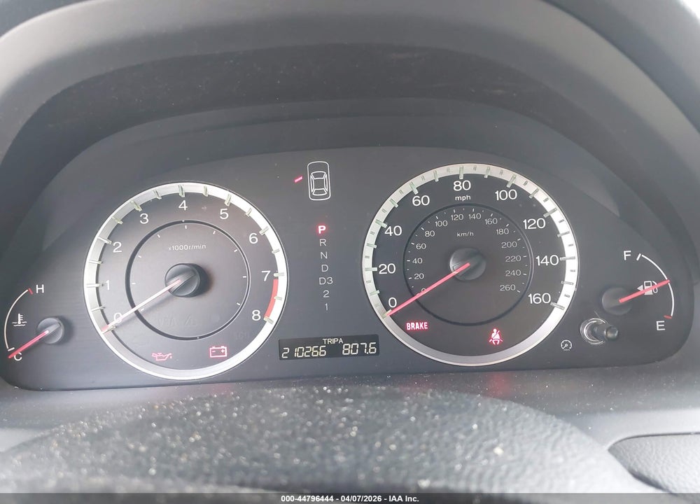 2010 HONDA ACCORD 2.4 LX-S VIN: 1HGCS1B35AA002764