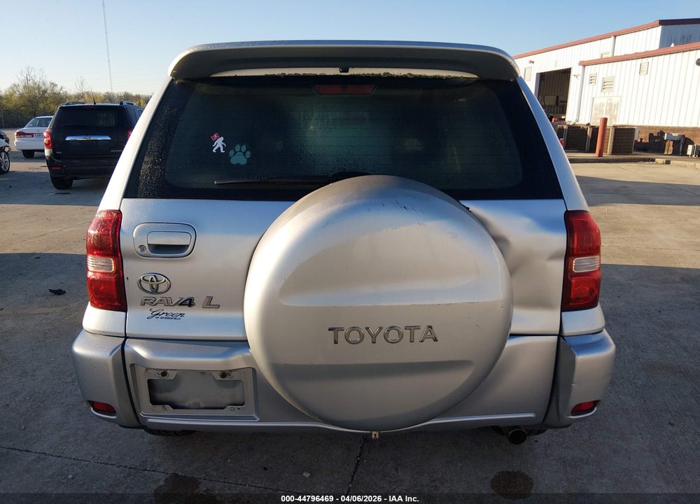 2005 TOYOTA RAV4 VIN: JTEGD20V750074108