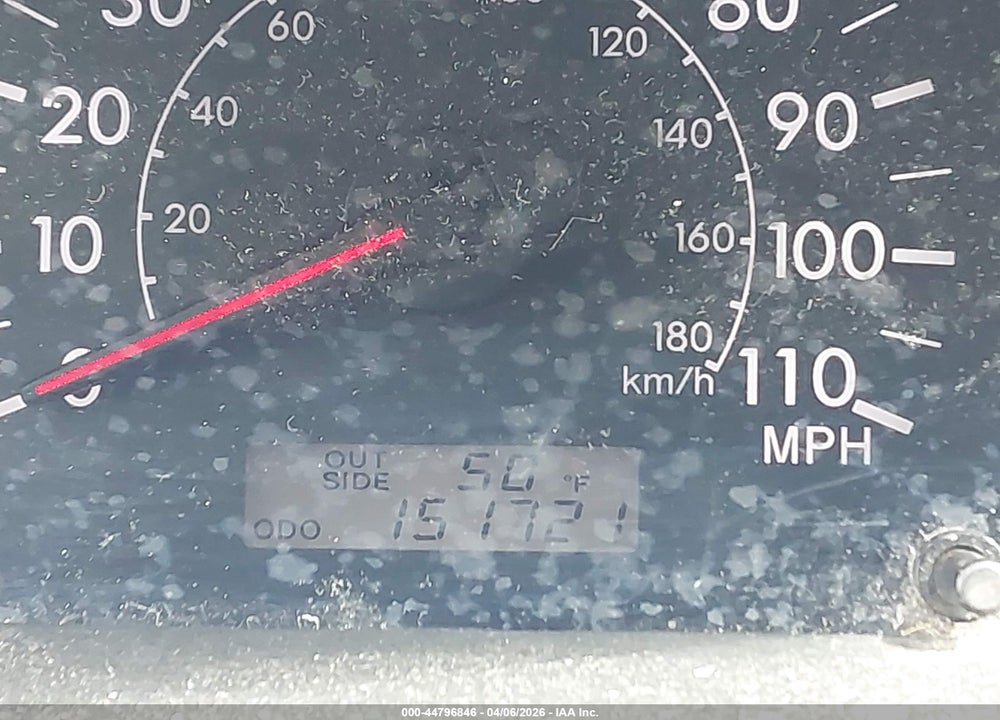 2005 TOYOTA COROLLA LE VIN: 1NXBR32EX5Z438786