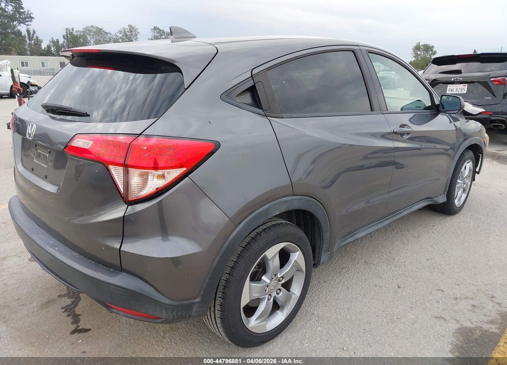 2017 HONDA HR-V LX VIN: 3CZRU5H34HM700582
