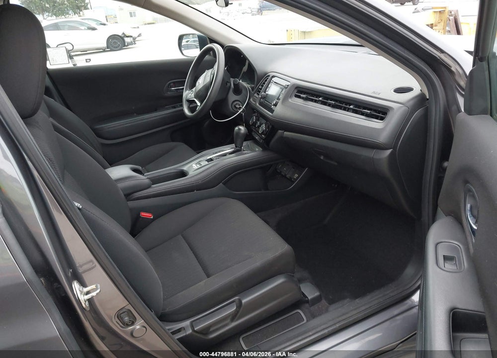 2017 HONDA HR-V LX VIN: 3CZRU5H34HM700582