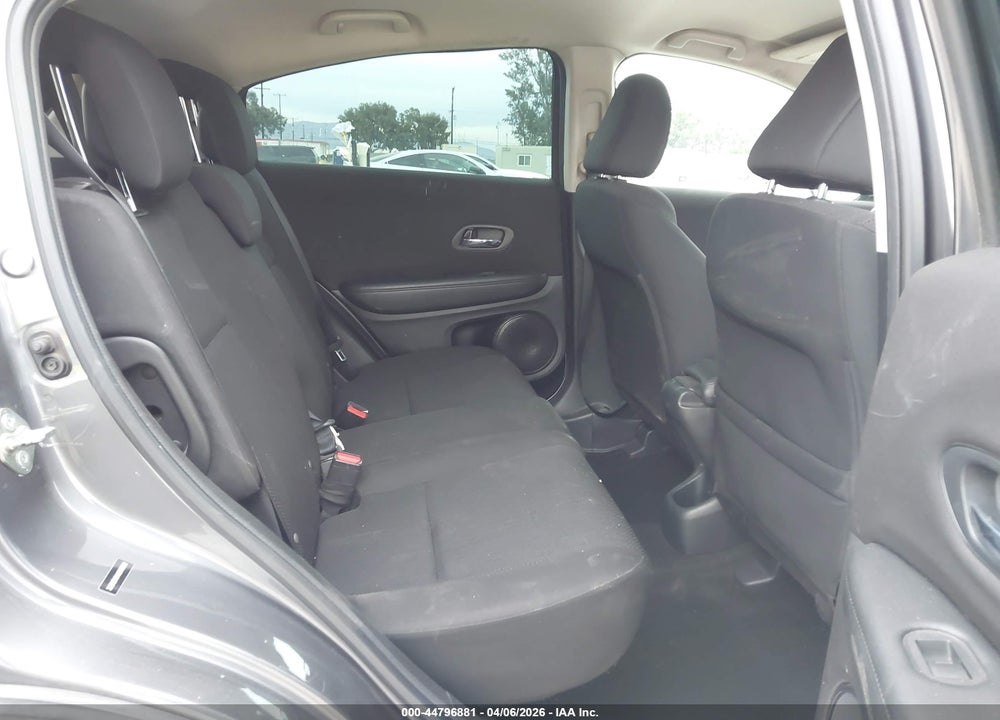 2017 HONDA HR-V LX VIN: 3CZRU5H34HM700582
