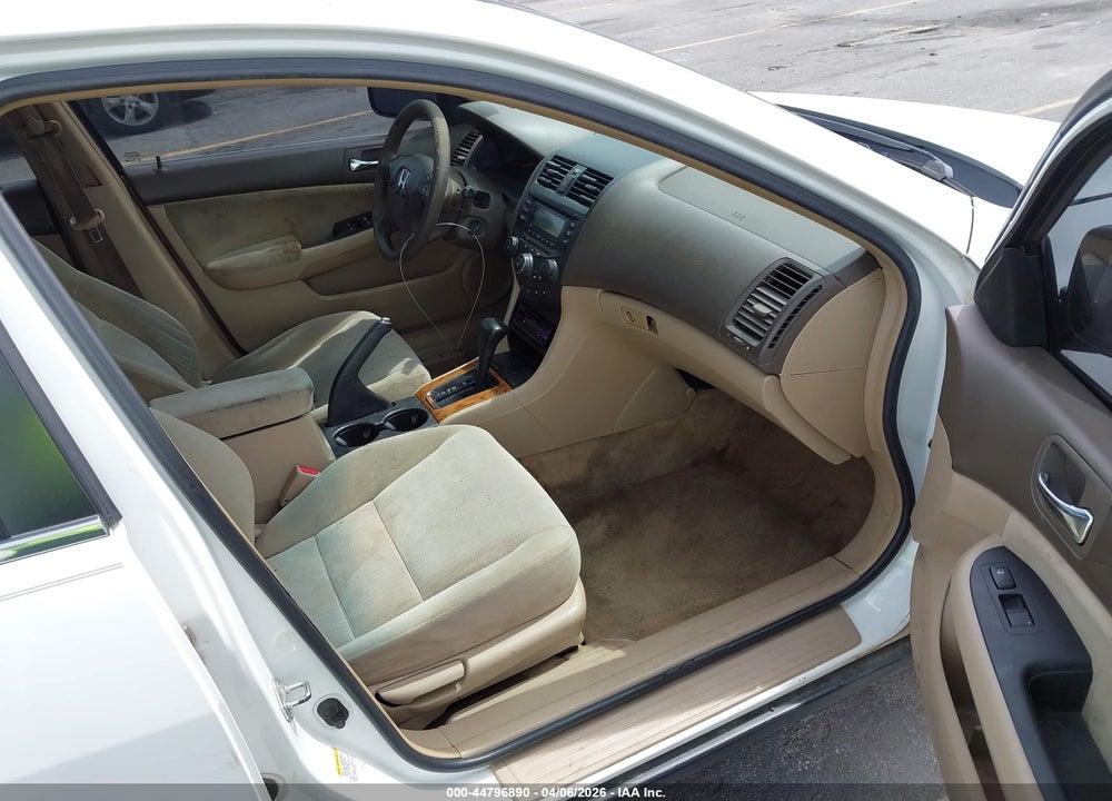 2005 HONDA ACCORD 2.4 LX VIN: 1HGCM56415A104783