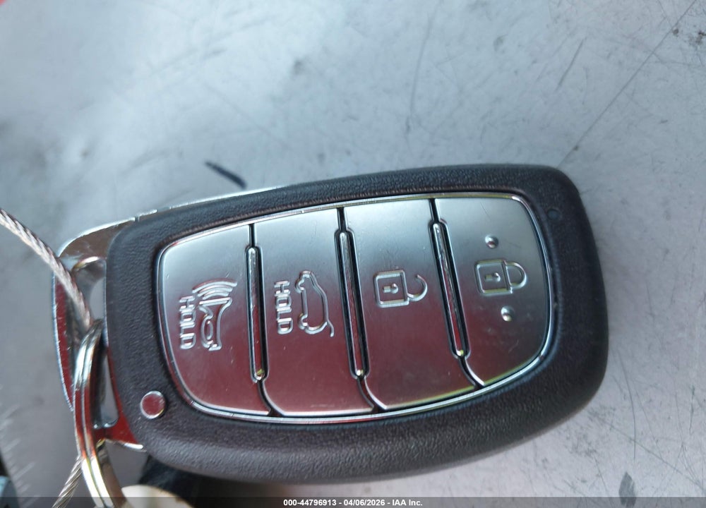 2017 HYUNDAI TUCSON SE PLUS VIN: KM8J33A43HU412847