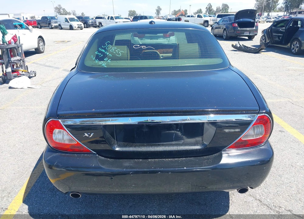 2008 JAGUAR XJ XJ8 VIN: SAJWA71B08SH21665