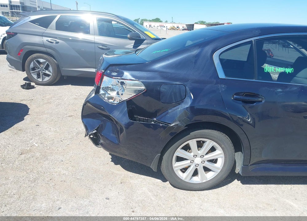 2012 SUBARU LEGACY 2.5I PREMIUM VIN: 4S3BMBC61C3032998