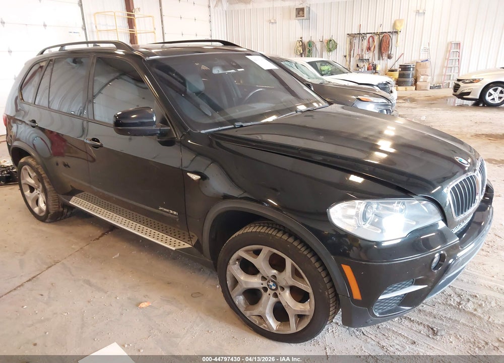 2013 BMW X5 XDRIVE35I/XDRIVE35I PREMIUM/XDRIVE35I SPORT ACTIVITY VIN: 5UXZV4C58D0B20563