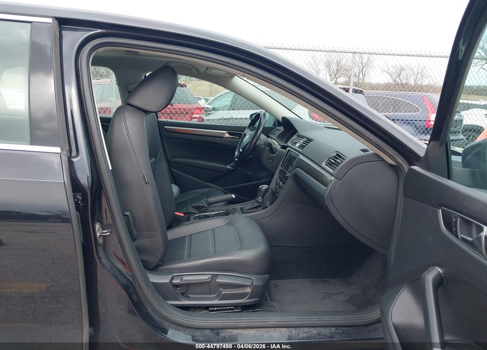 2017 VOLKSWAGEN PASSAT 1.8T SE VIN: 1VWBT7A39HC060545