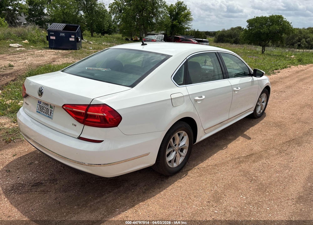 2016 VOLKSWAGEN PASSAT VIN: 1VWAS7A39GC023377