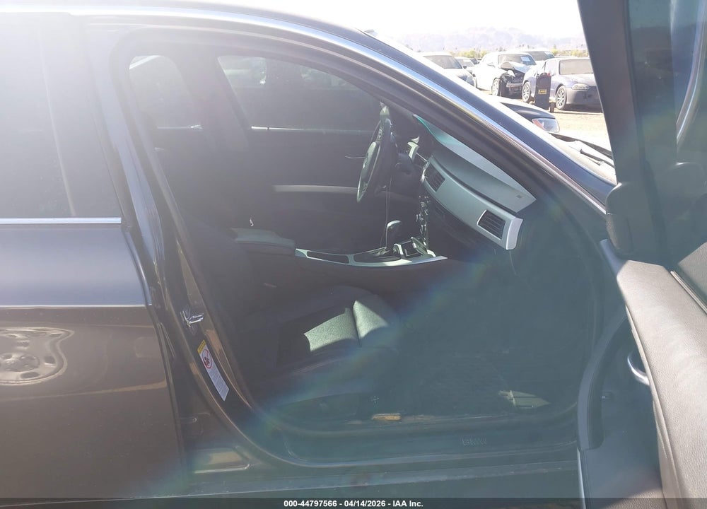 2008 BMW 335I VIN: WBAVB77598NH79133