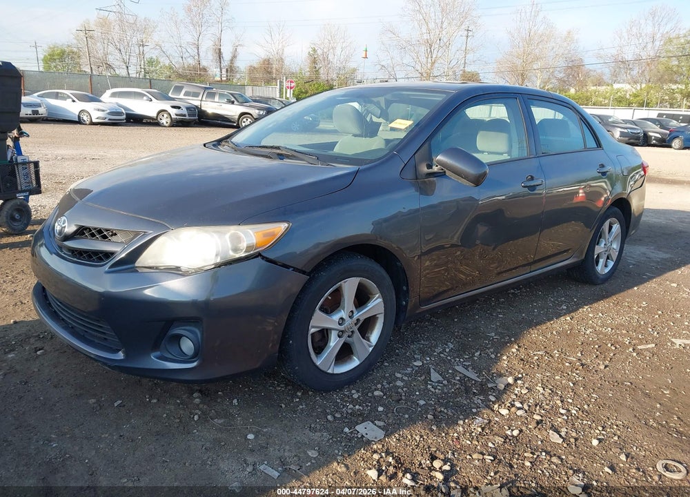 2011 TOYOTA COROLLA LE VIN: 2T1BU4EE4BC632856