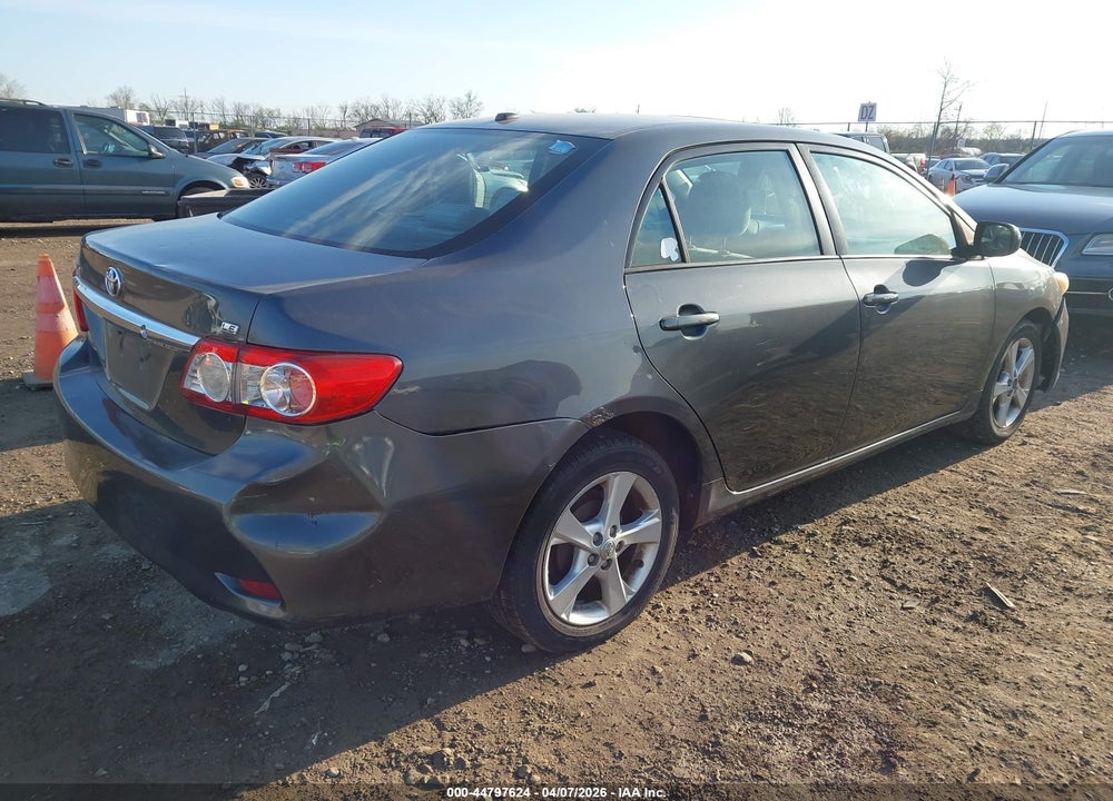 2011 TOYOTA COROLLA LE VIN: 2T1BU4EE4BC632856