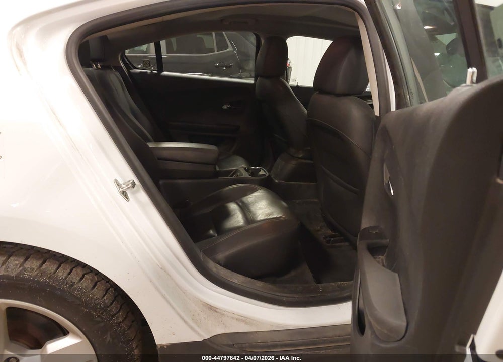 2013 CHEVROLET VOLT VIN: 1G1RB6E49DU122489