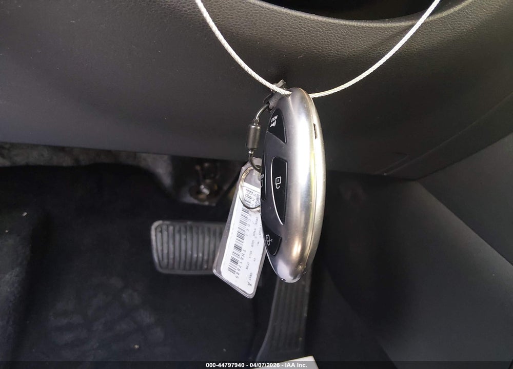 2026 HYUNDAI TUCSON SEL VIN: 5NMJBCDE1TH617689