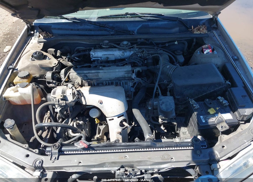 2001 TOYOTA CAMRY LE VIN: 4T1BG22K71U050916