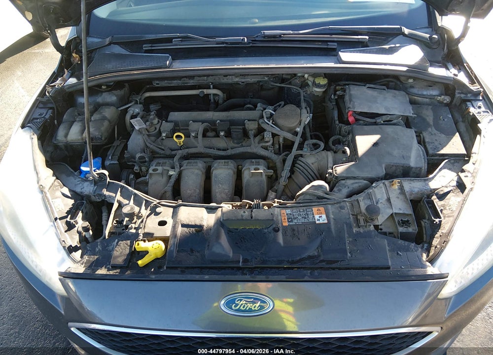 2015 FORD FOCUS SE VIN: 1FADP3F25FL357114