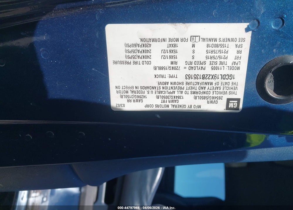 2002 CHEVROLET ASTRO VIN: 1GCDL19X22B135163