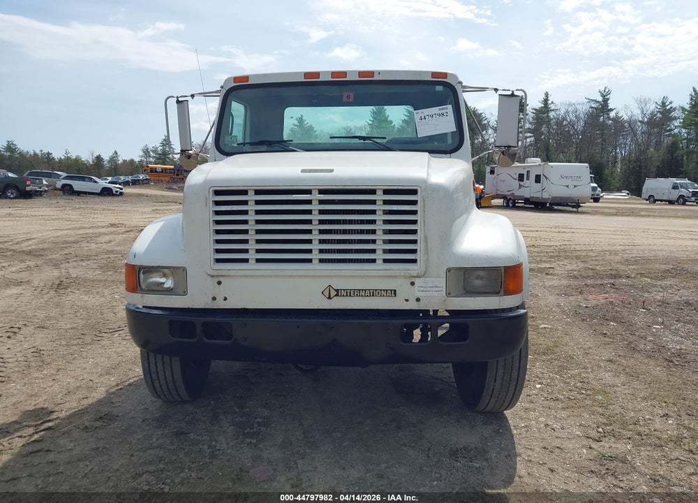 2000 INTERNATIONAL 4000 4700 VIN: 1HTSCABM2YH236011