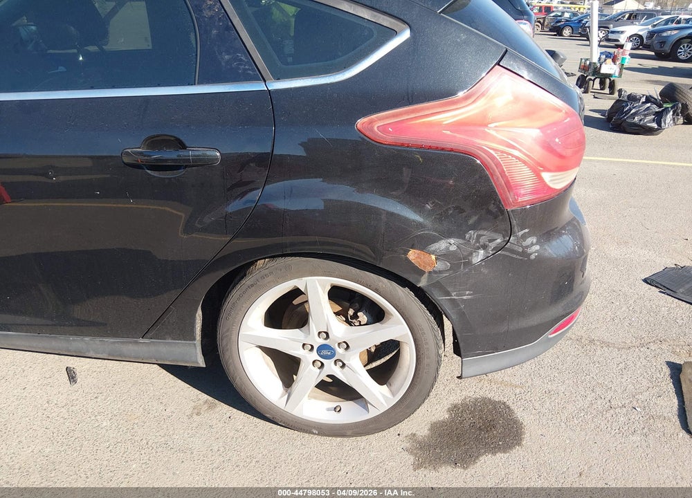 2012 FORD FOCUS TITANIUM VIN: 1FAHP3N24CL116918