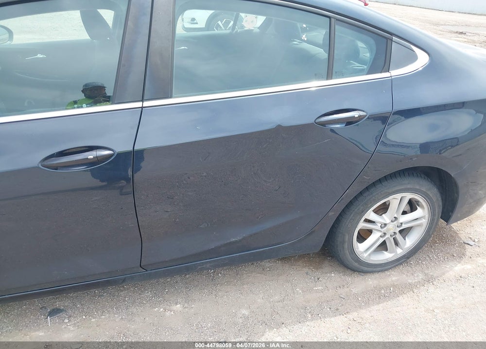 2016 CHEVROLET CRUZE LT AUTO VIN: 1G1BE5SM7G7305643