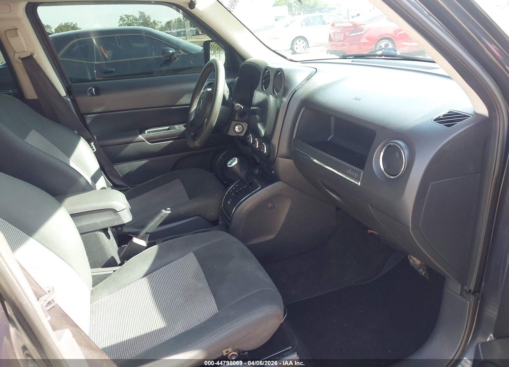 2014 JEEP PATRIOT SPORT VIN: 1C4NJRBB7ED712933
