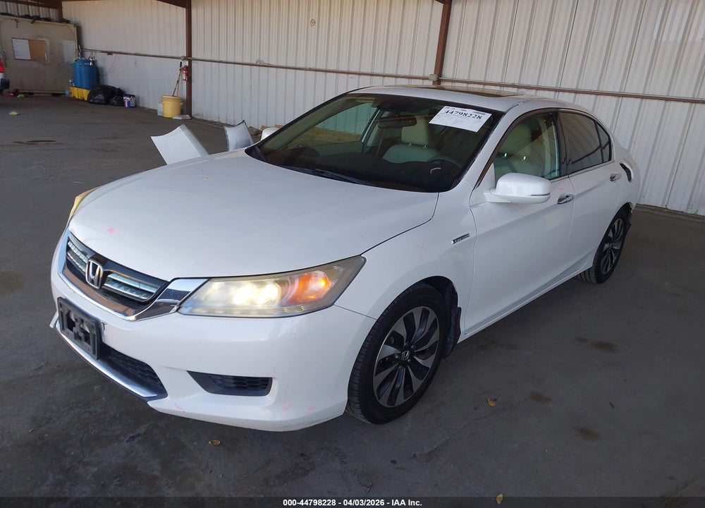 2015 HONDA ACCORD HYBRID TOURING VIN: 1HGCR6F77FA000074