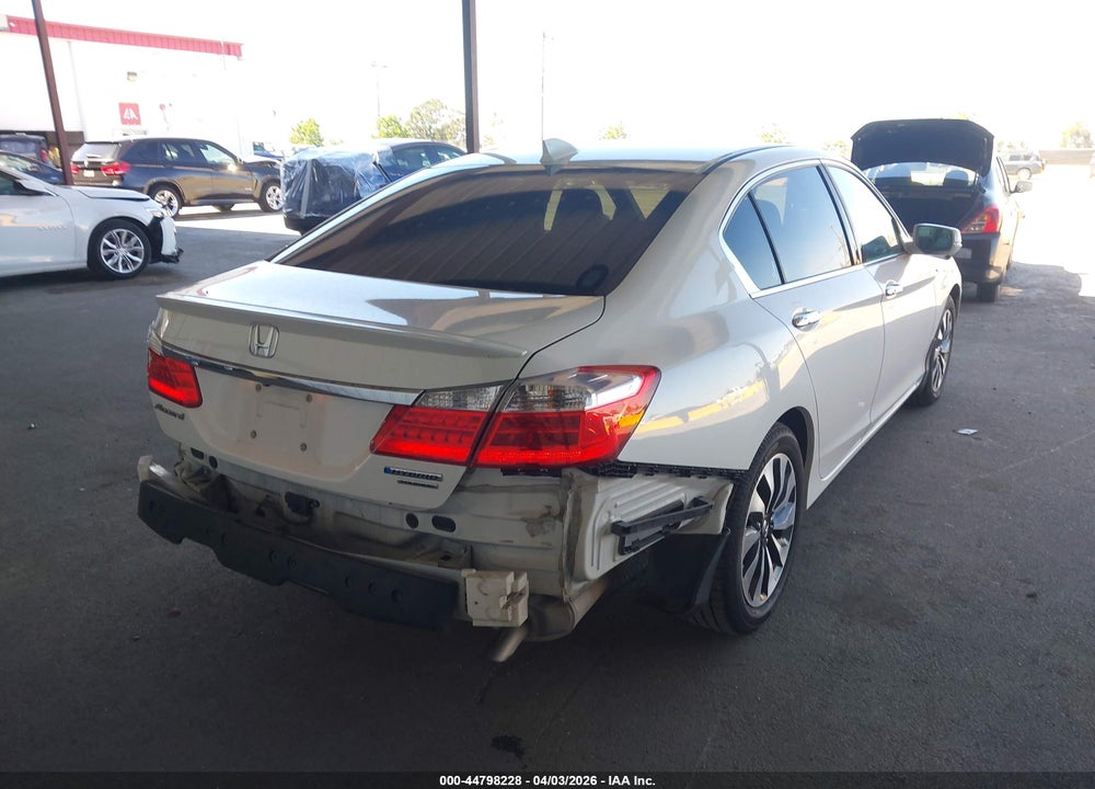 2015 HONDA ACCORD HYBRID TOURING VIN: 1HGCR6F77FA000074