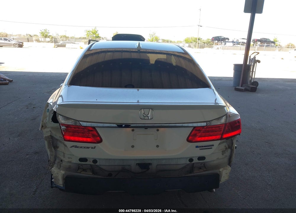 2015 HONDA ACCORD HYBRID TOURING VIN: 1HGCR6F77FA000074