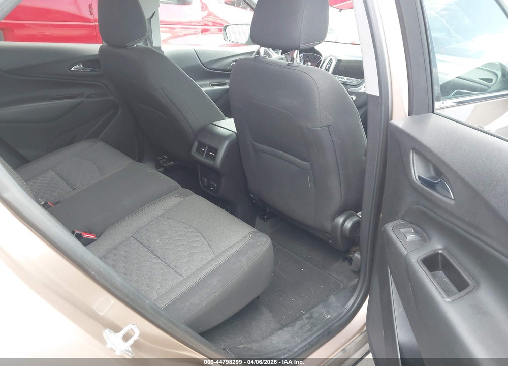 2018 CHEVROLET EQUINOX LT VIN: 2GNAXJEV3J6152705