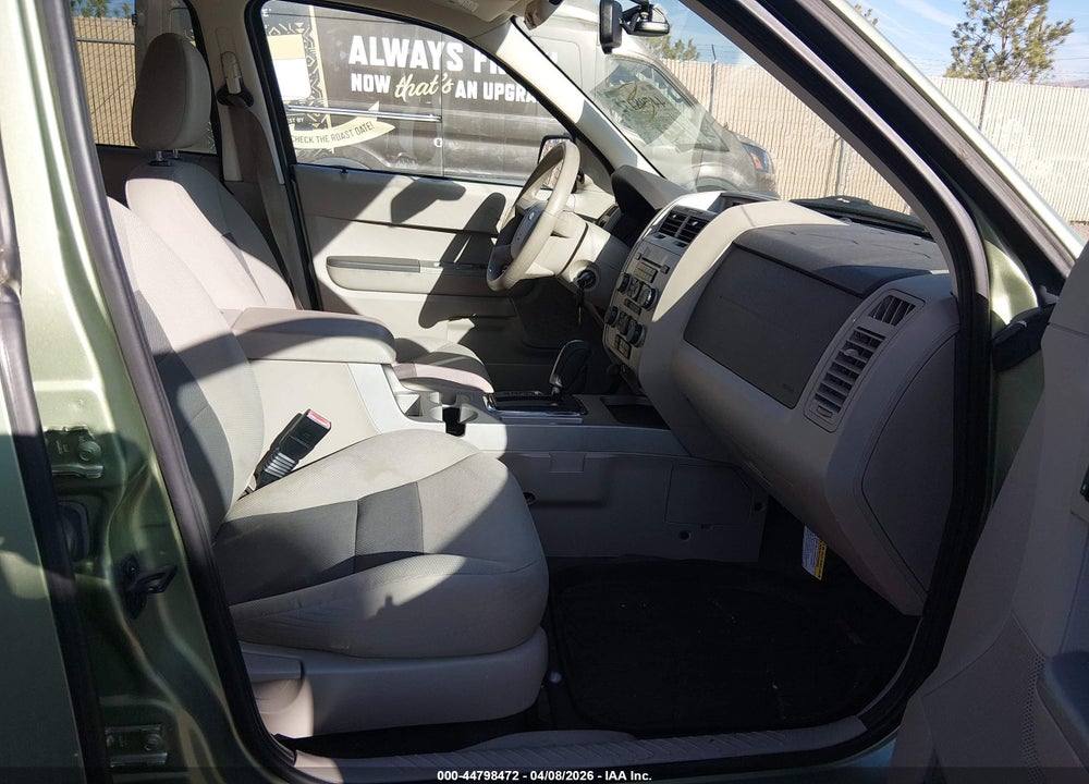 2008 FORD ESCAPE XLT VIN: 1FMCU03198KB33891