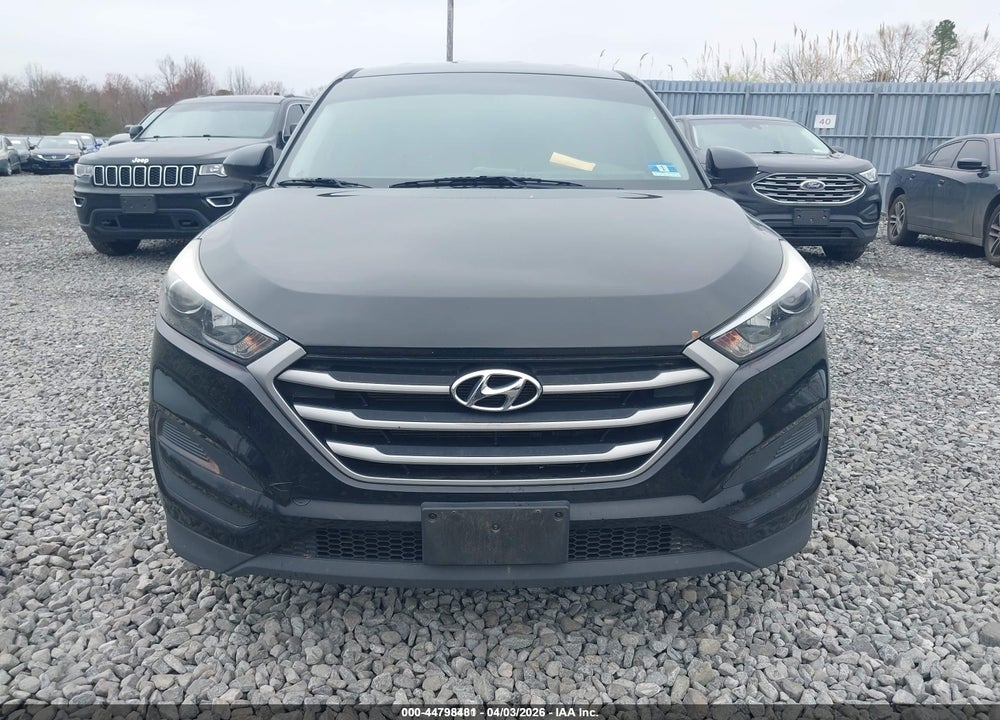 2018 HYUNDAI TUCSON SE VIN: KM8J23A46JU664715