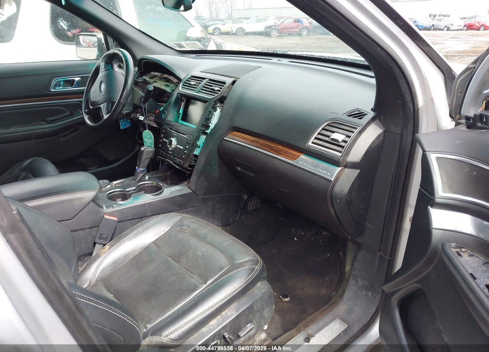 2016 FORD EXPLORER LIMITED VIN: 1FM5K8F82GGC91156