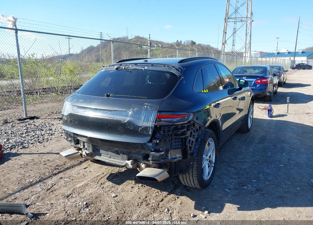 2021 PORSCHE MACAN VIN: WP1AA2A56MLB06673