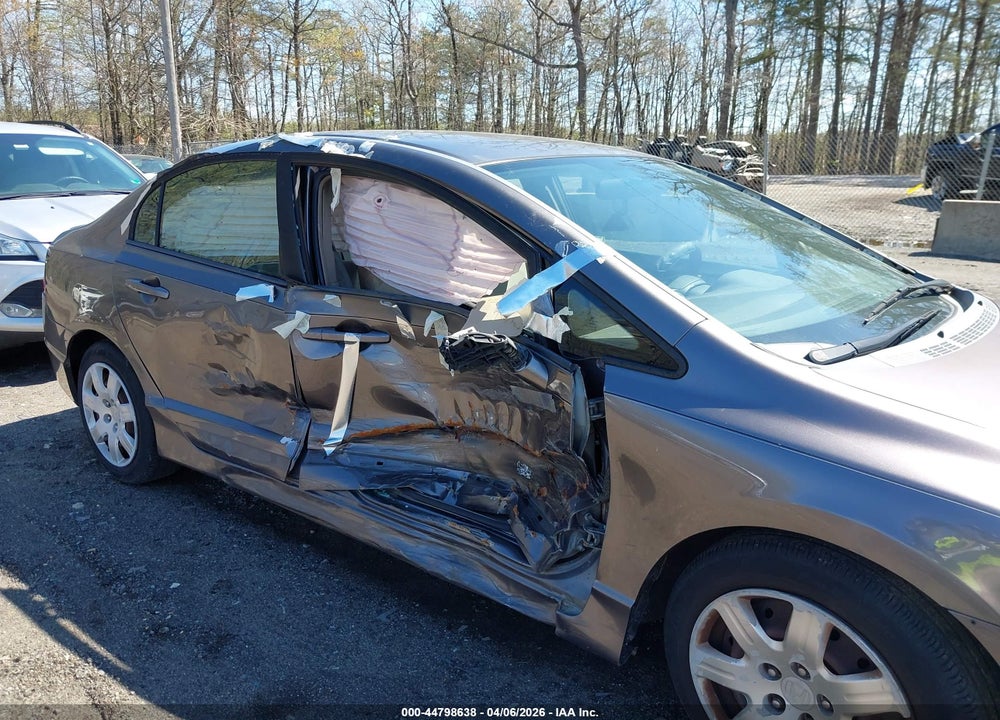2009 HONDA CIVIC LX VIN: 1HGFA16579L023577