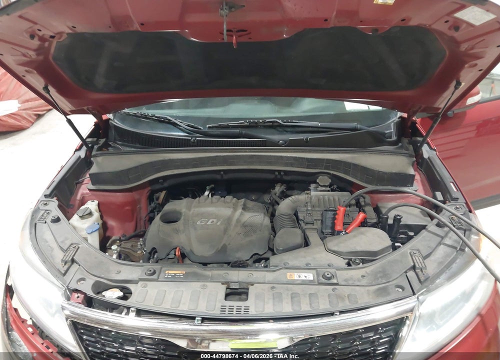 2015 KIA SORENTO LX VIN: 5XYKT4A68FG656573