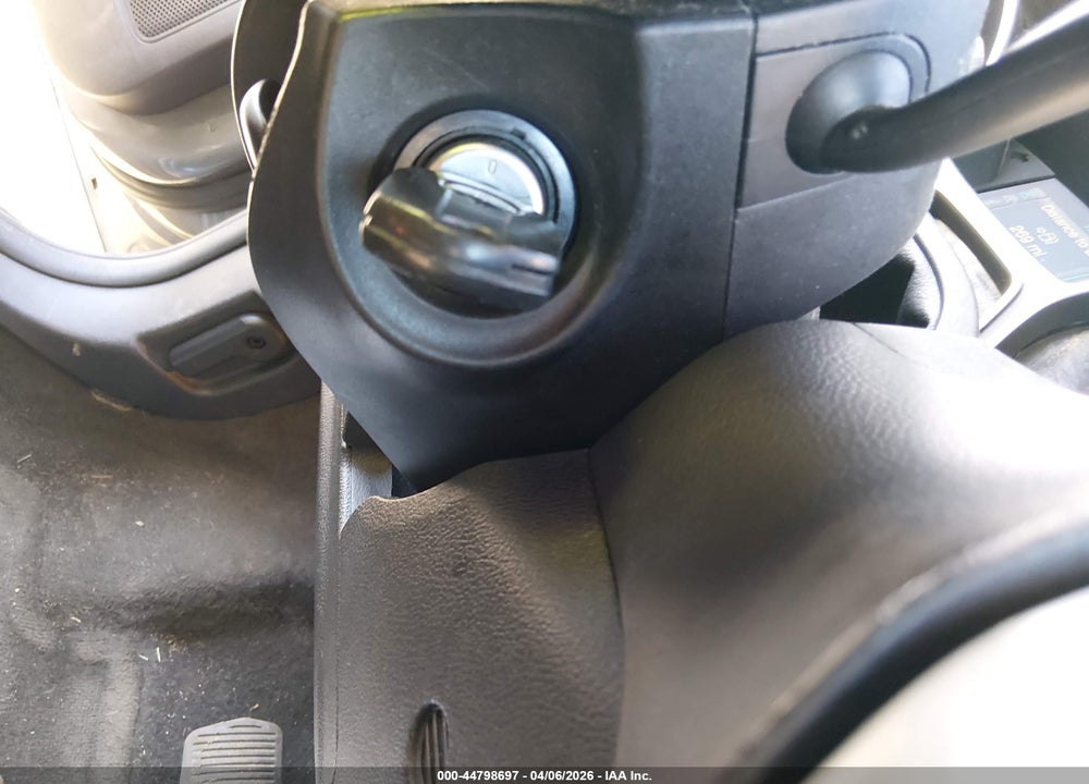 2014 FORD FOCUS SE VIN: 1FADP3F20EL244587