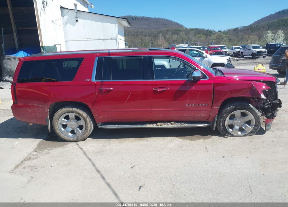 2015 CHEVROLET SUBURBAN 1500 LTZ VIN: 1GNSKKKC5FR642375