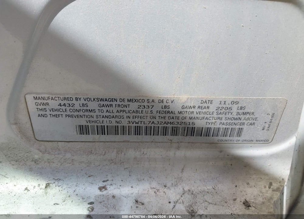 2010 VOLKSWAGEN JETTA TDI VIN: 3VWTL7AJ2AM632515