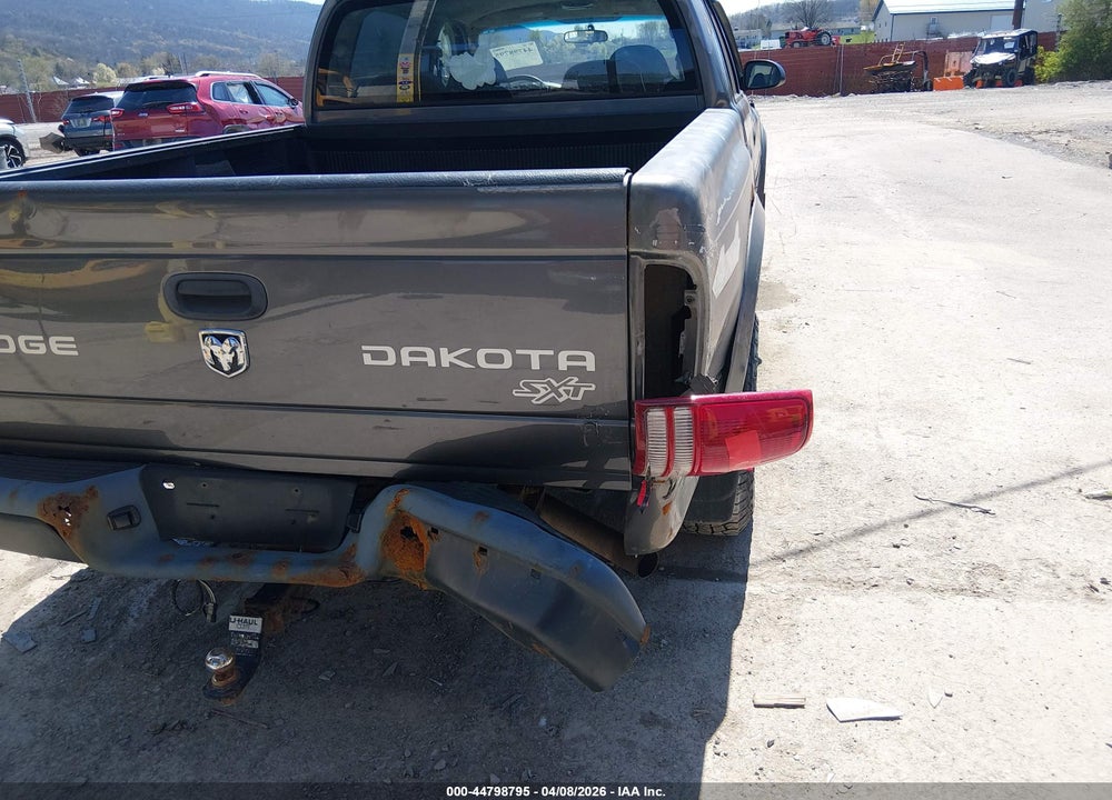 2004 DODGE DAKOTA SPORT/SXT VIN: 1D7HG38K24S521193
