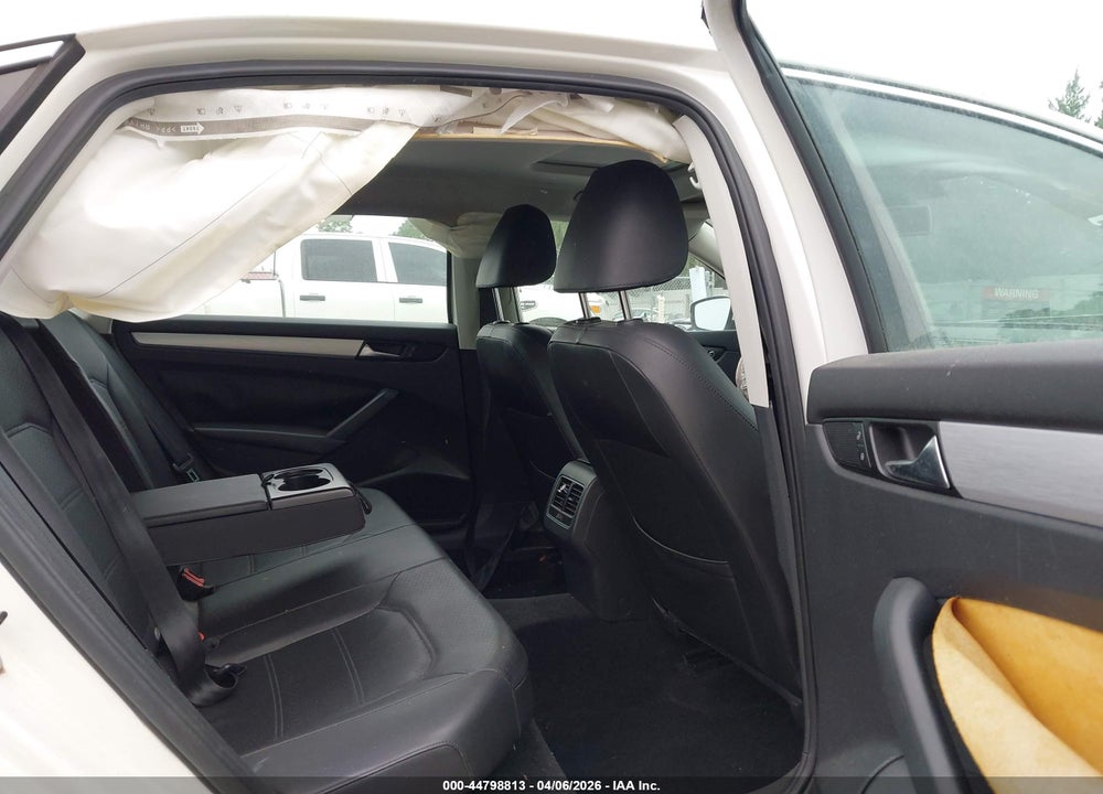 2013 VOLKSWAGEN PASSAT 2.0L TDI SE VIN: 1VWBN7A34DC103421