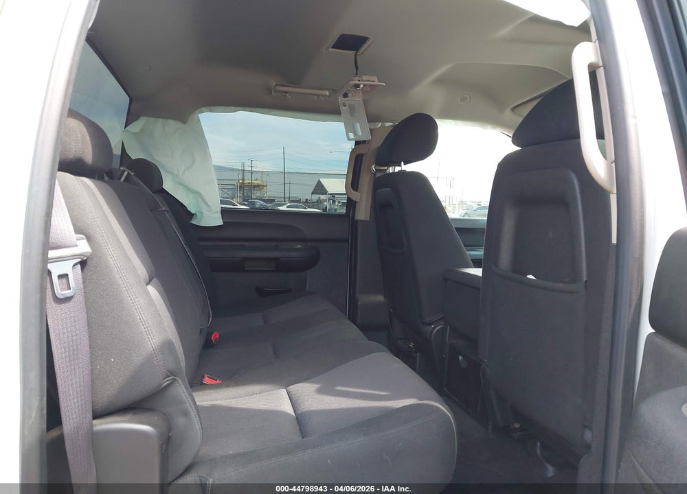 2013 CHEVROLET SILVERADO 1500 LT VIN: 3GCPKSE78DG276115