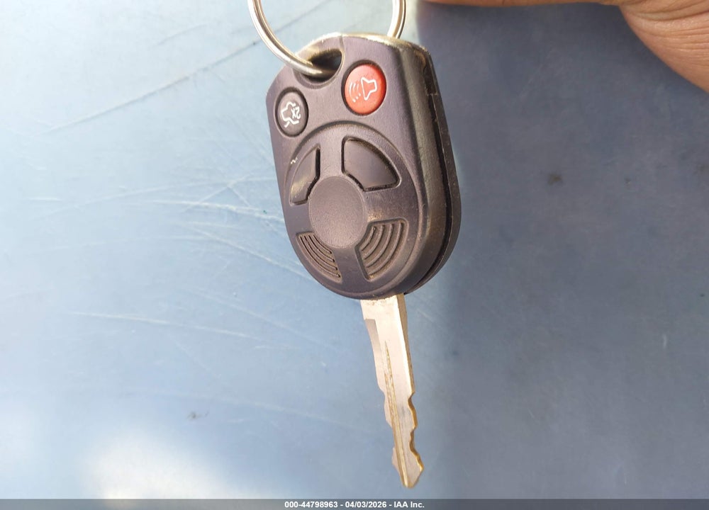 2011 FORD FUSION S VIN: 3FAHP0GA6BR268637
