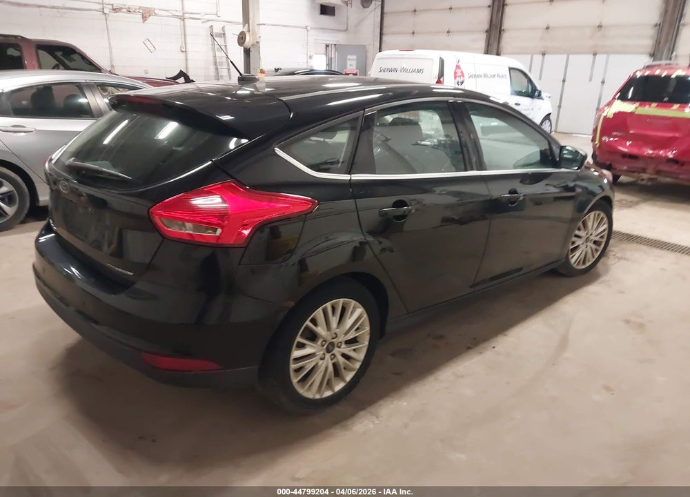 2017 FORD FOCUS TITANIUM VIN: 1FADP3N21HL295943