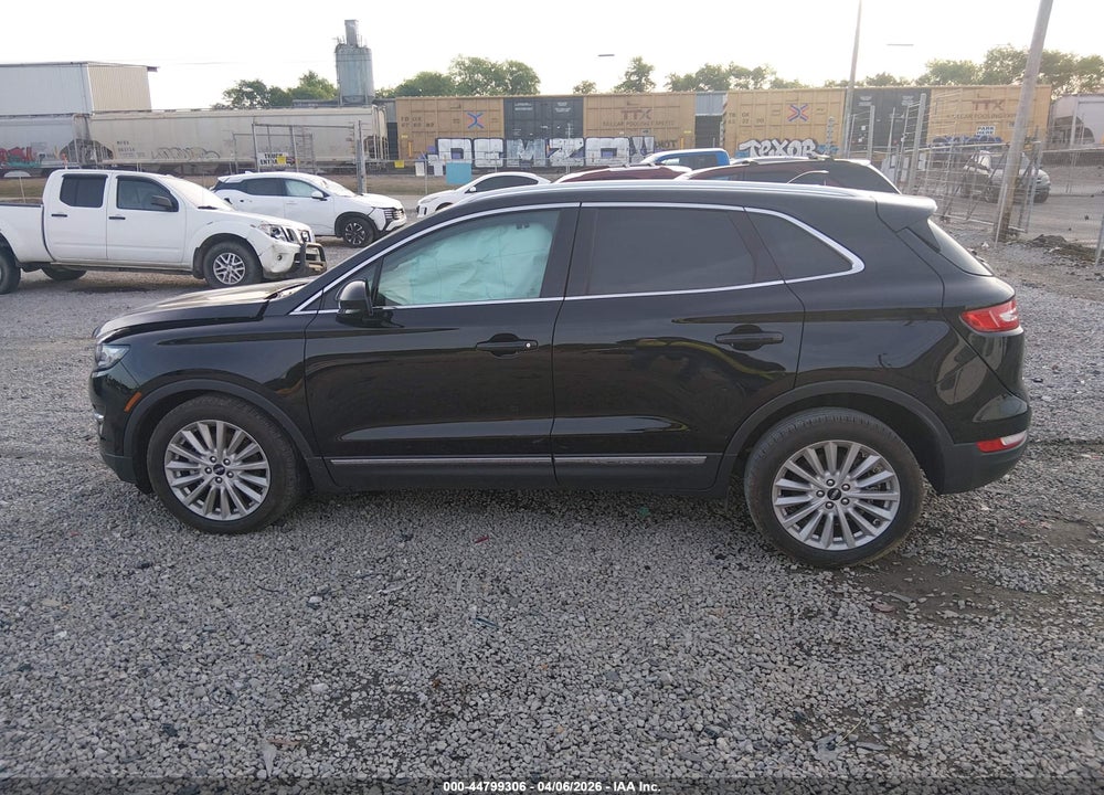 2019 LINCOLN MKC STANDARD VIN: 5LMCJ1C94KUL48639